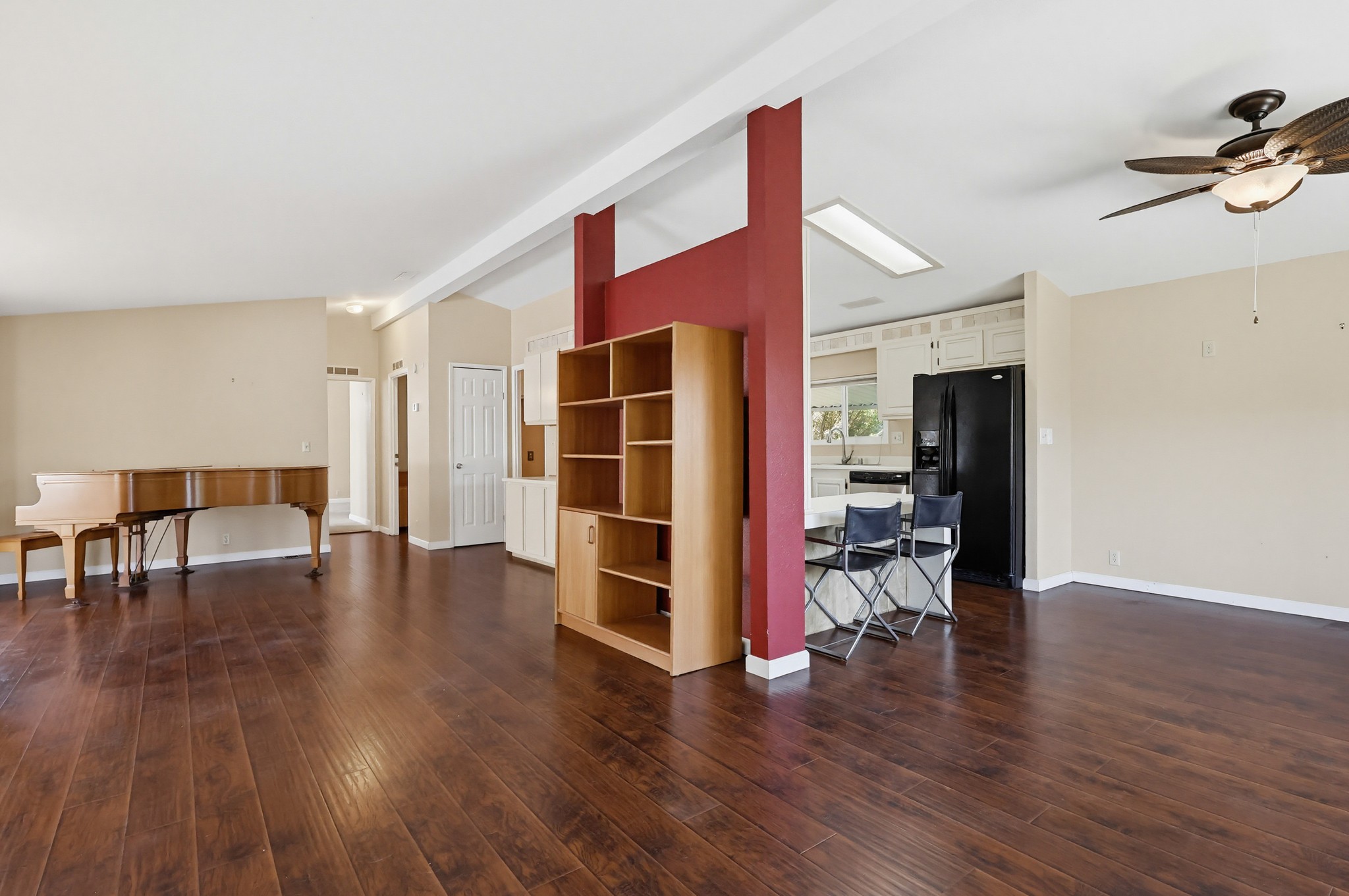Virtual tour photo 13 of 71 for 2275 W 25th St #133