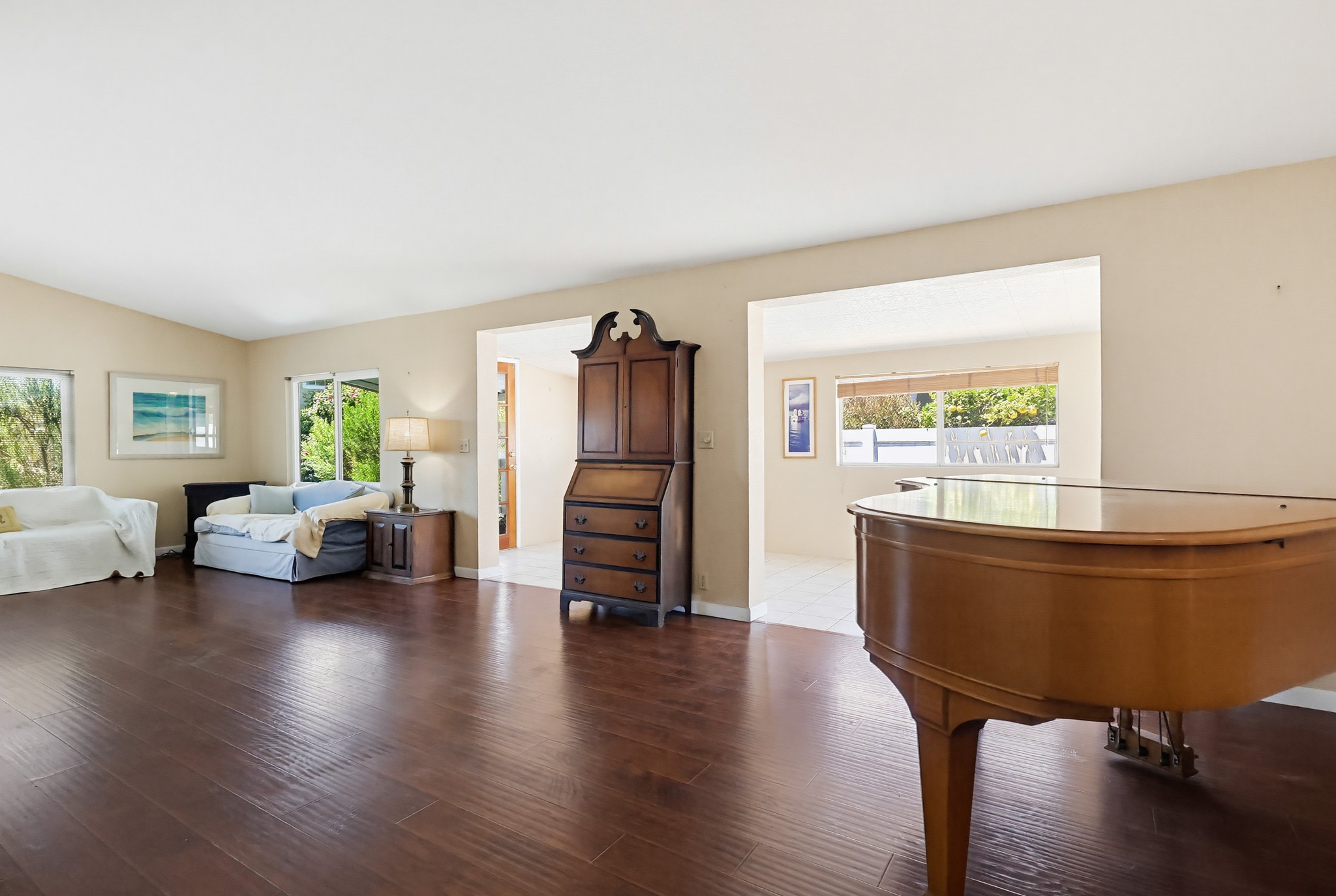 Virtual tour photo 14 of 71 for 2275 W 25th St #133