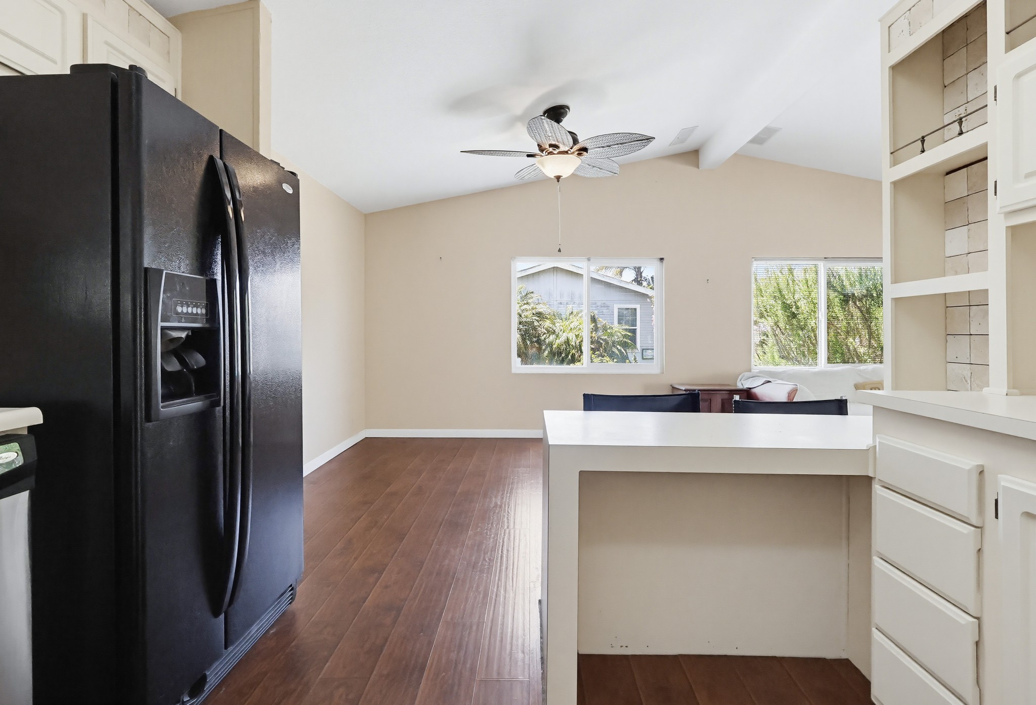 Virtual tour photo 30 of 71 for 2275 W 25th St #133