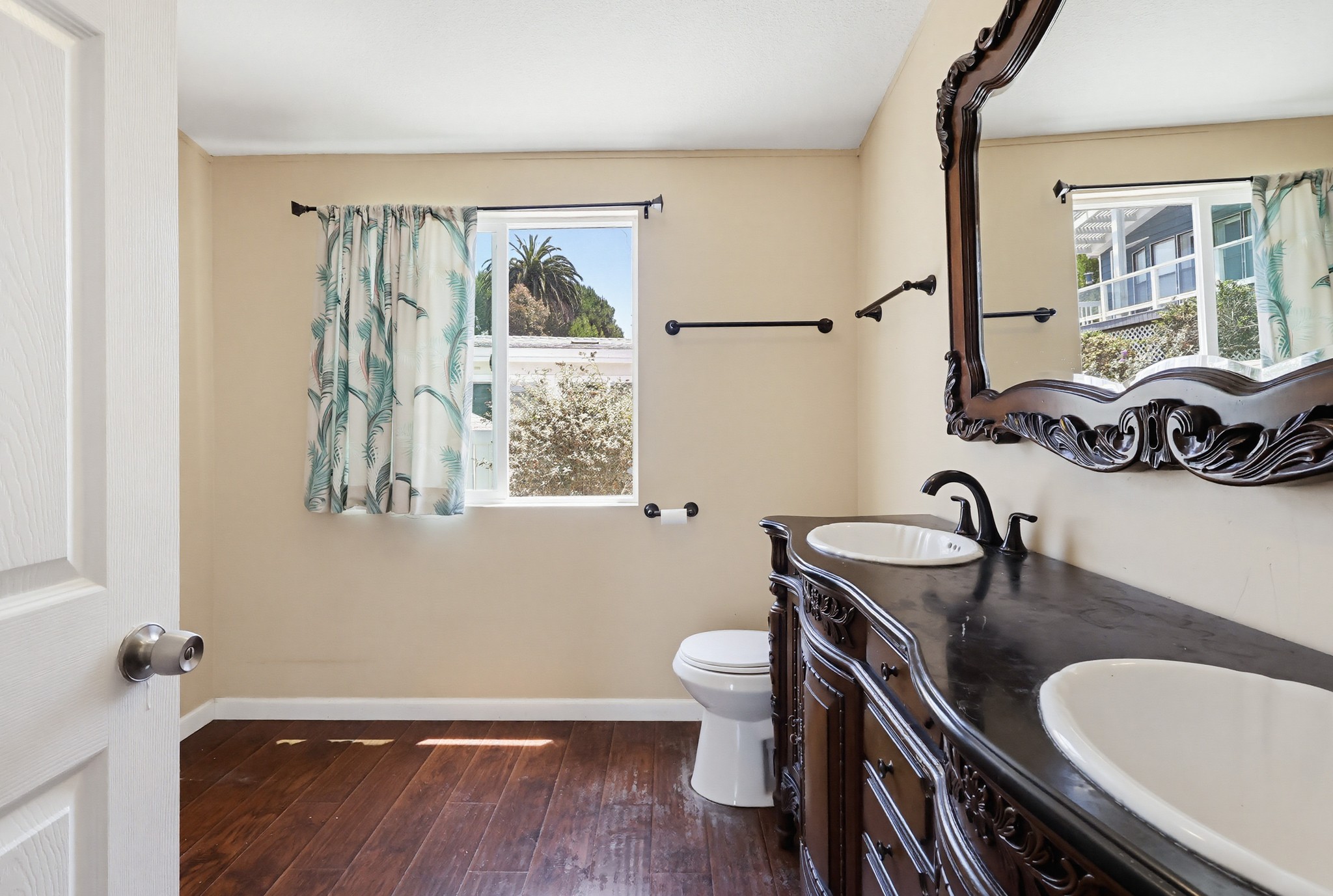 Virtual tour photo 40 of 71 for 2275 W 25th St #133