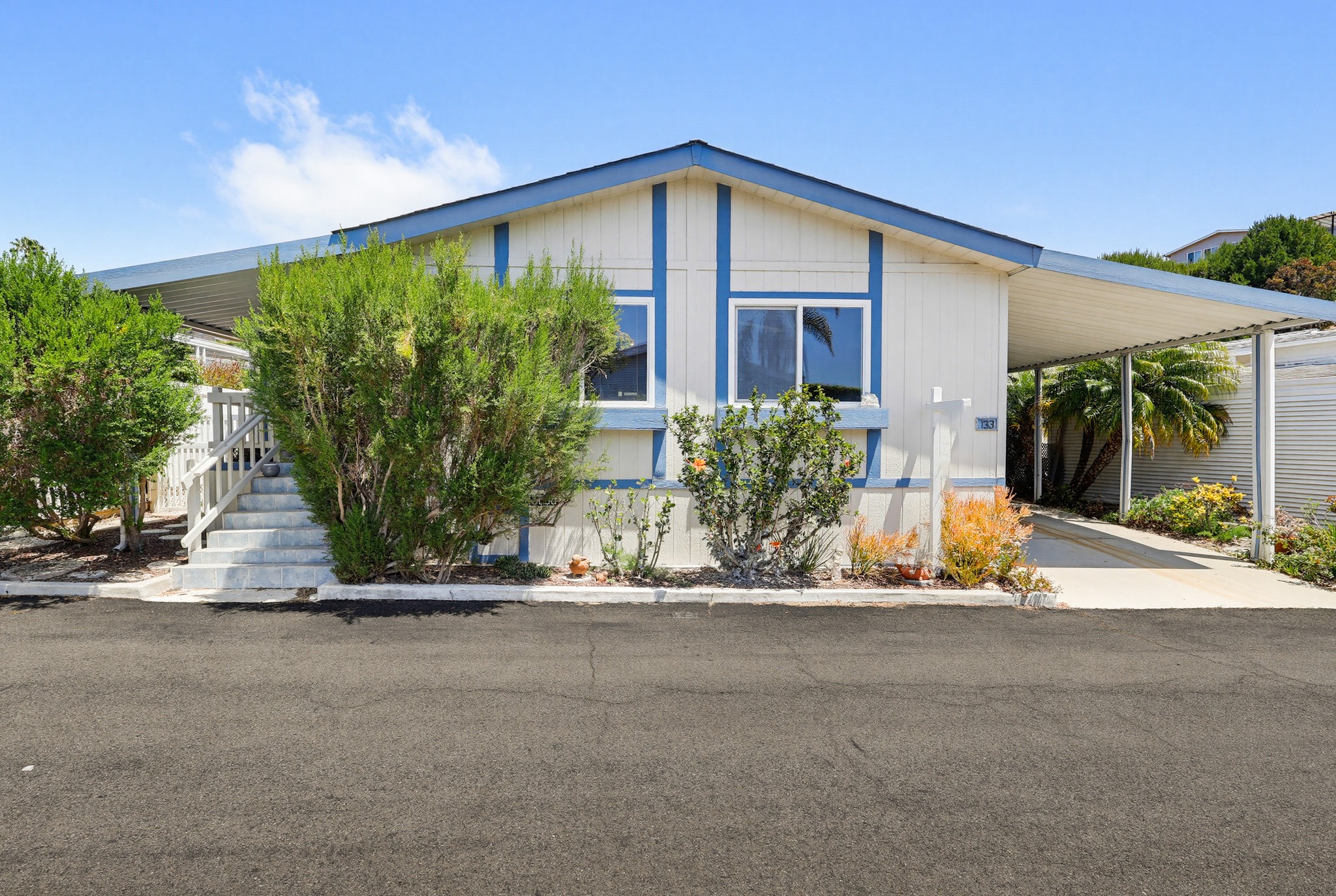 Virtual tour photo 70 of 71 for 2275 W 25th St #133