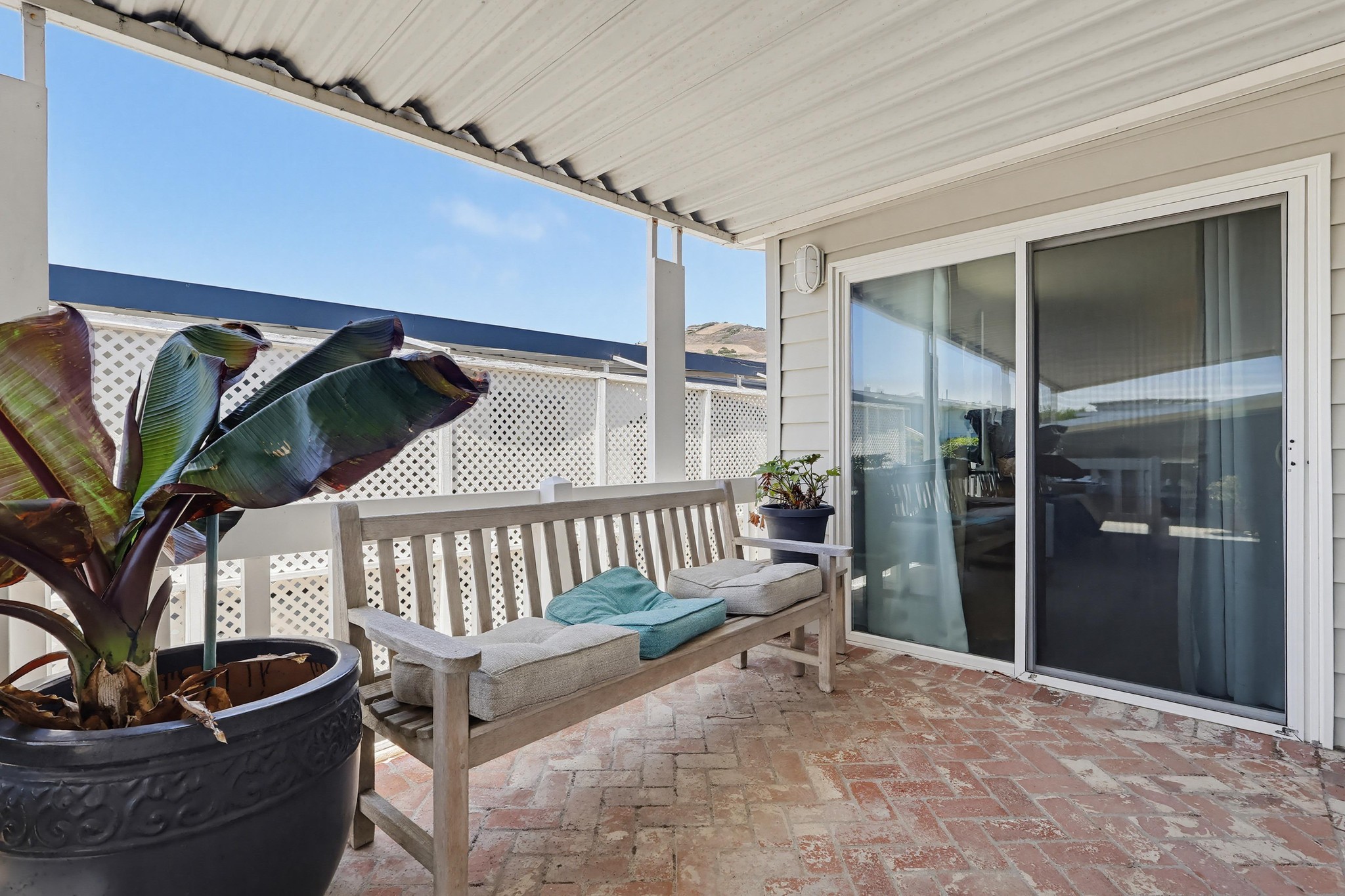Virtual tour photo 5 of 55 for 2275 W 25th St #197
