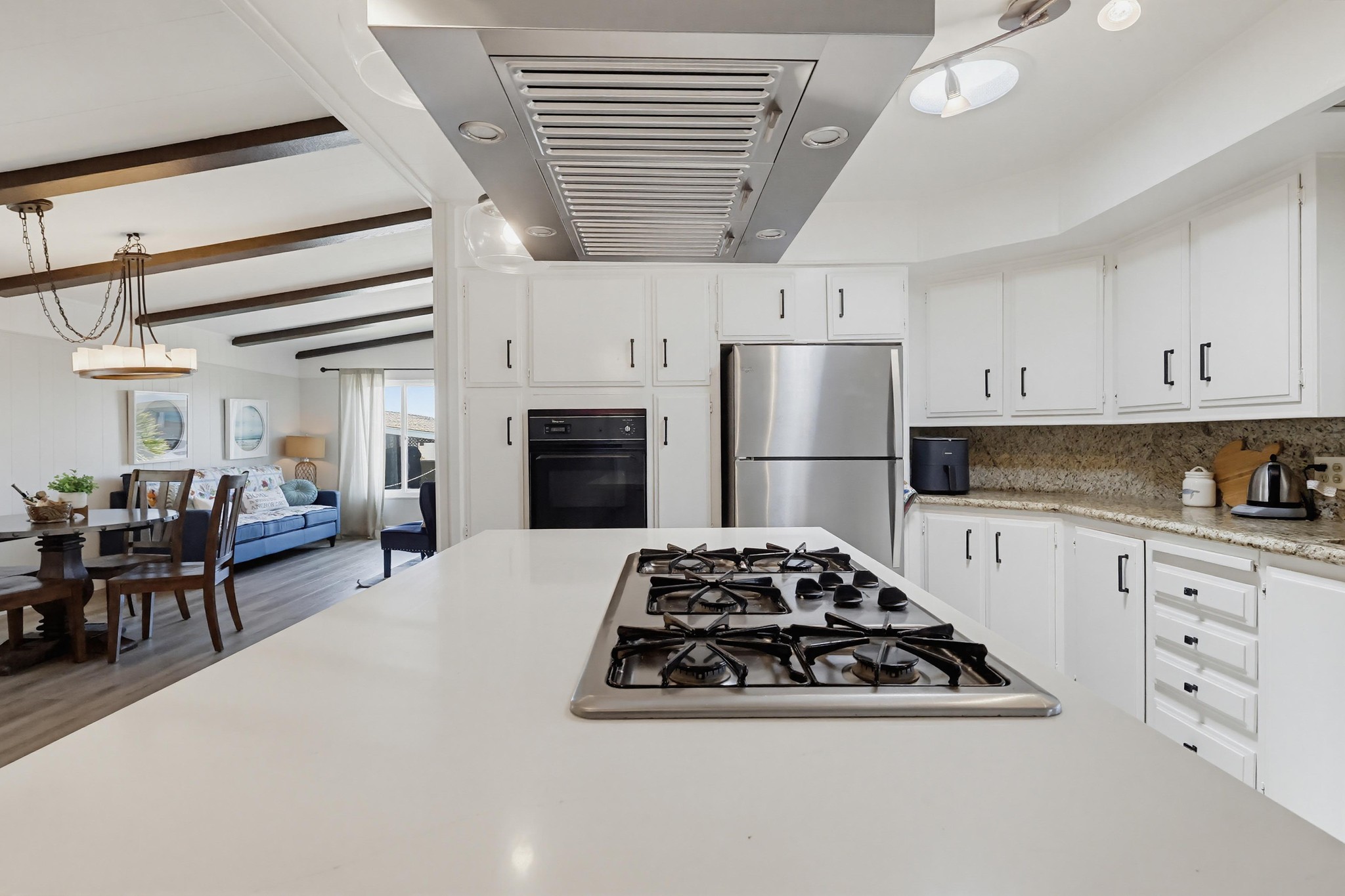 Virtual tour photo 22 of 55 for 2275 W 25th St #197