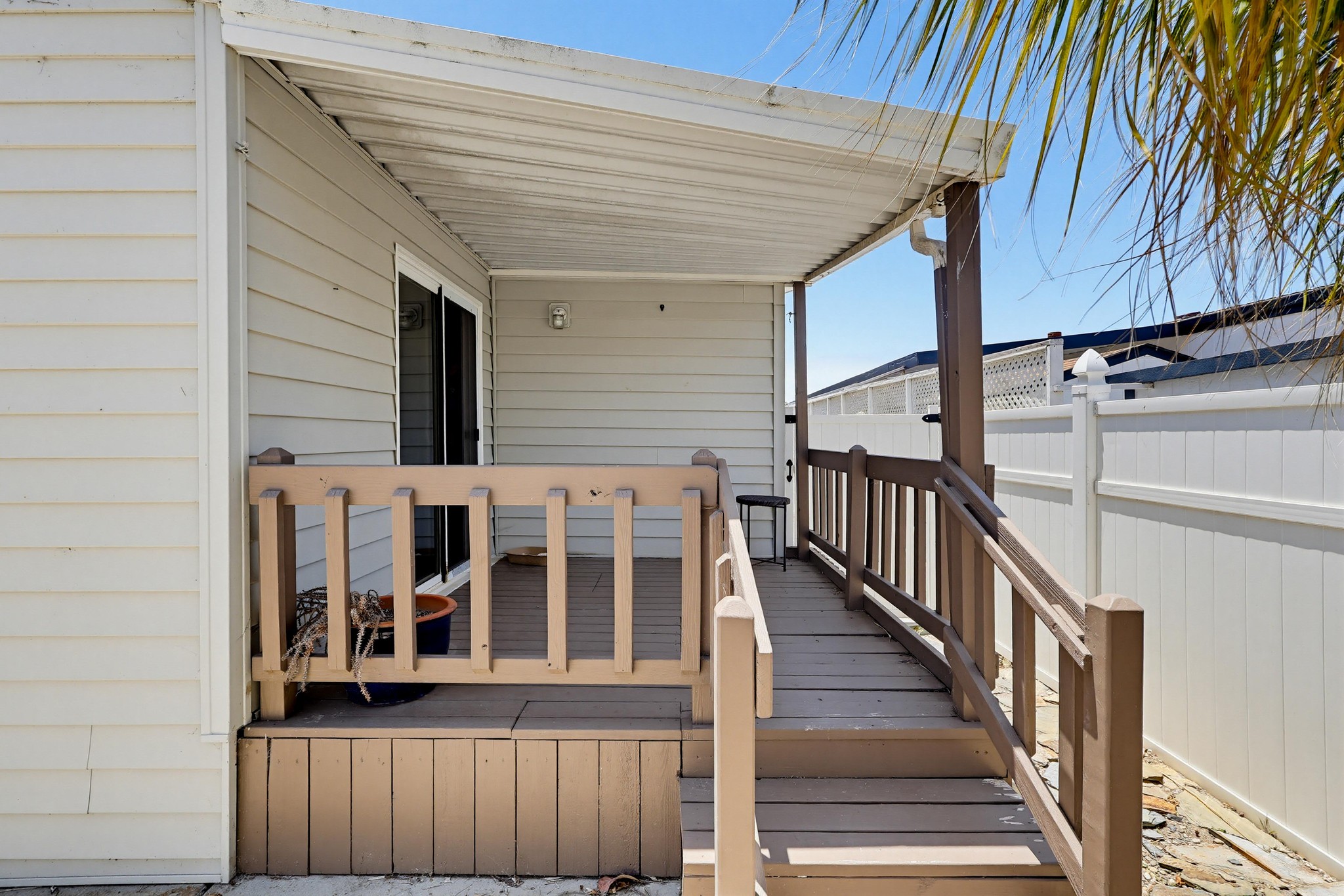 Virtual tour photo 47 of 55 for 2275 W 25th St #197