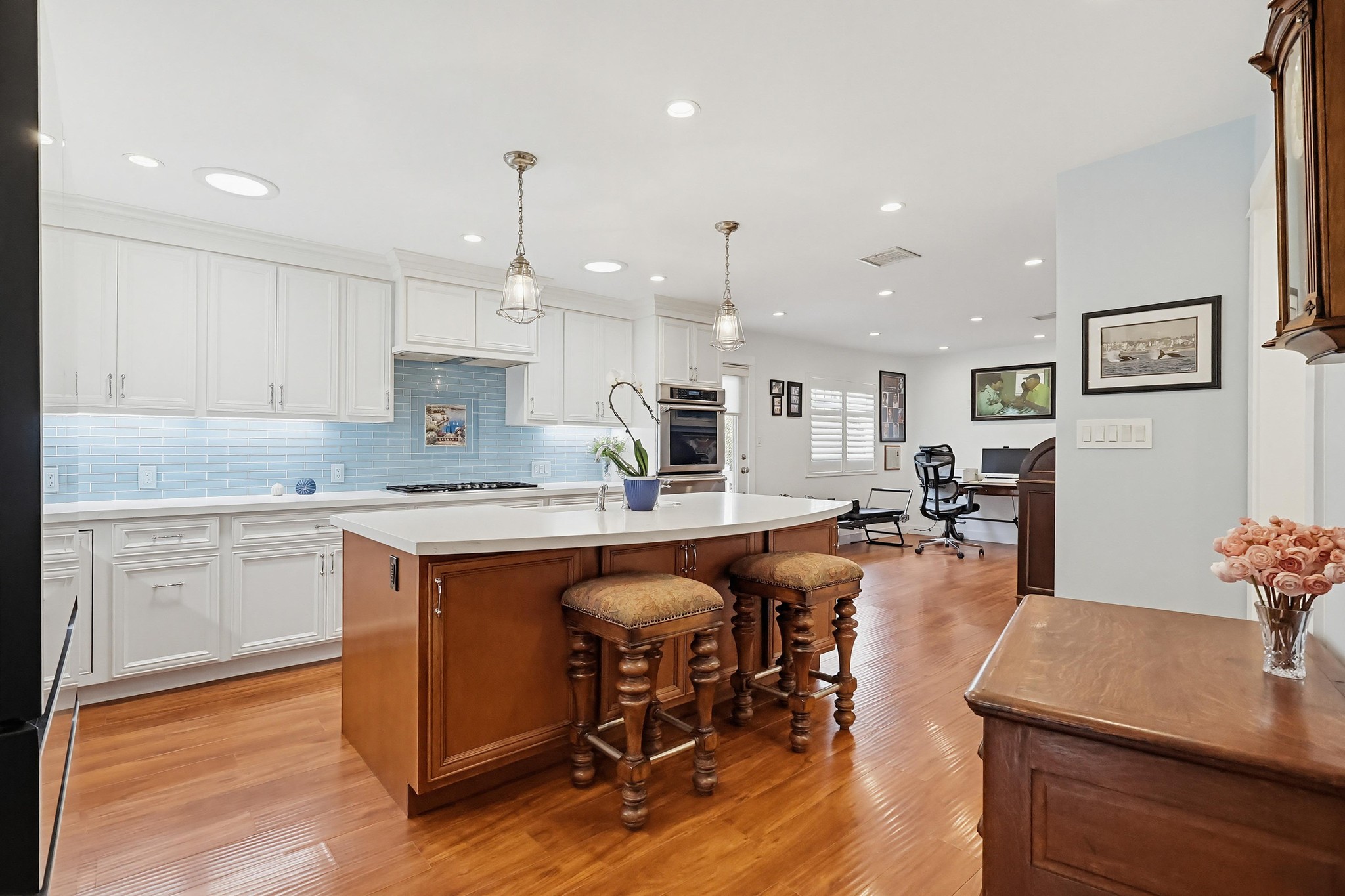 Virtual tour photo 14 of 43 for 2275 W 25th St #227