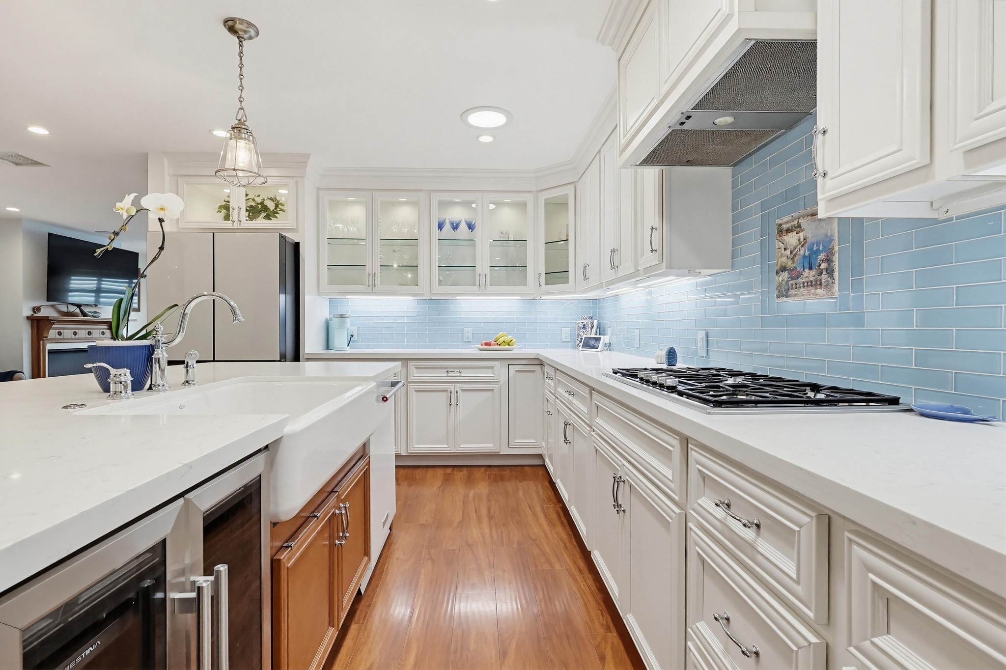 Virtual tour photo 18 of 43 for 2275 W 25th St #227