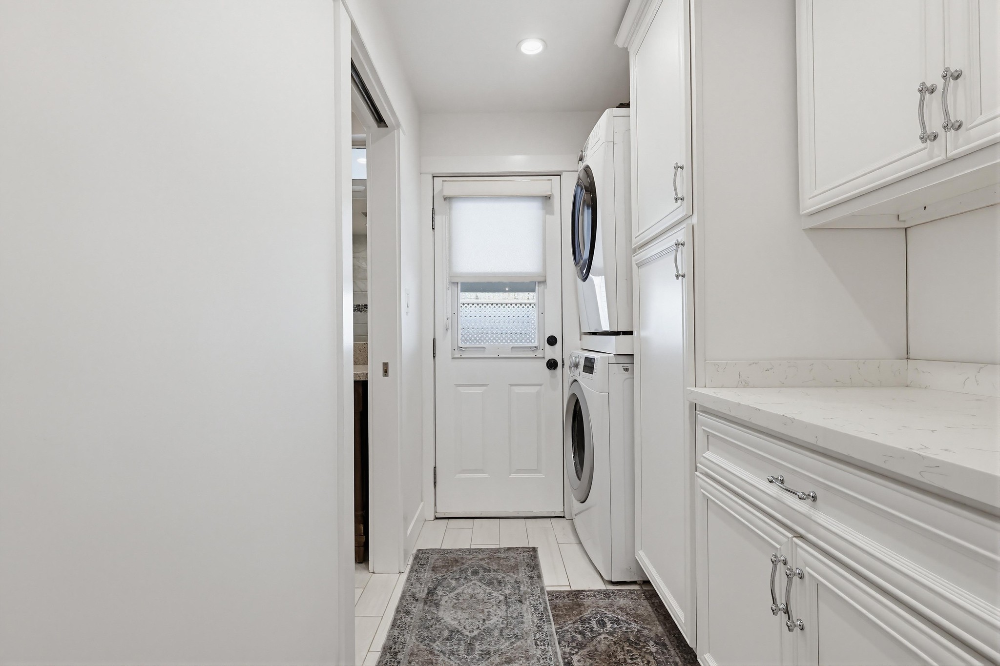 Virtual tour photo 35 of 43 for 2275 W 25th St #227