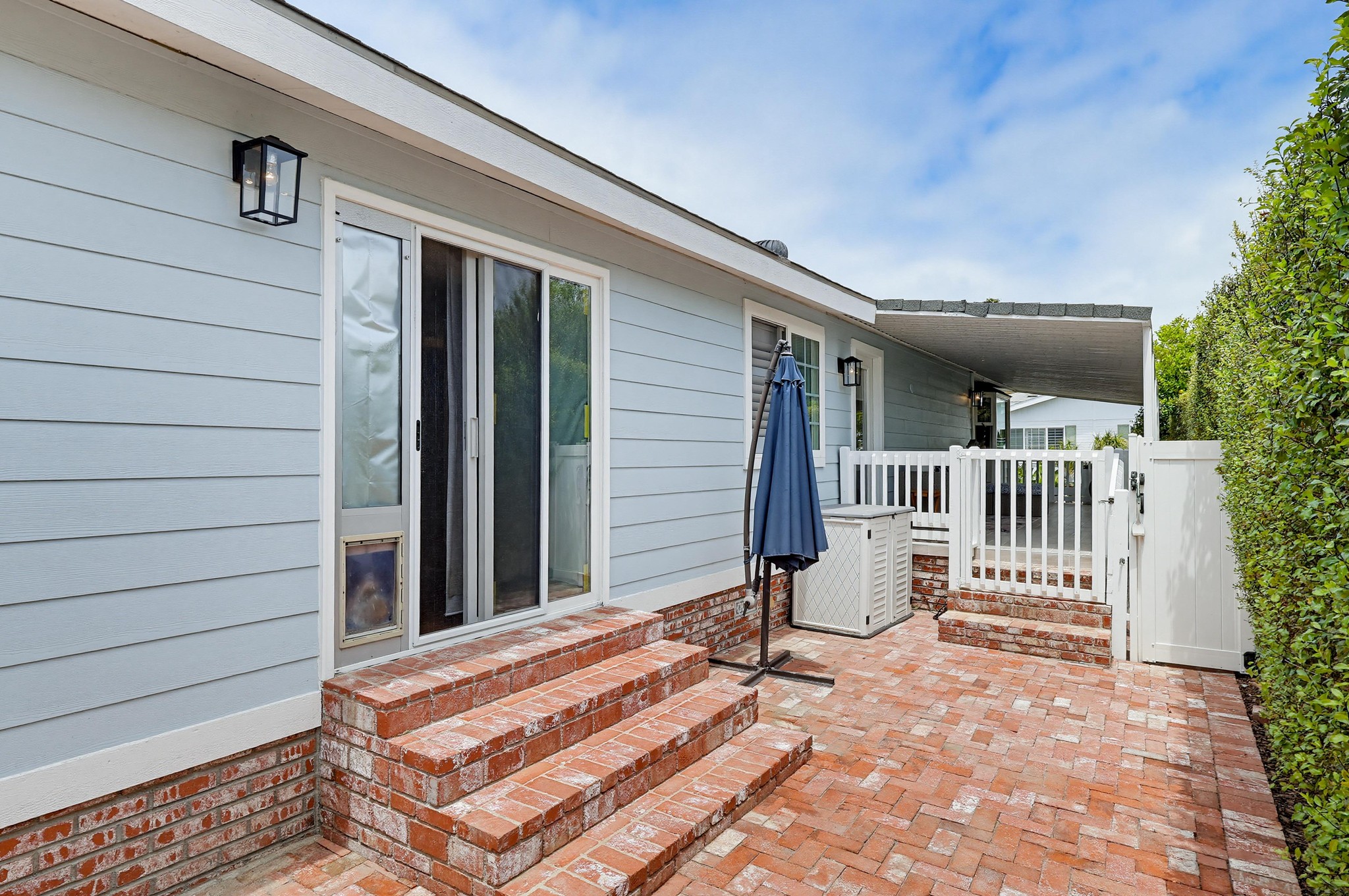 Virtual tour photo 40 of 43 for 2275 W 25th St #227