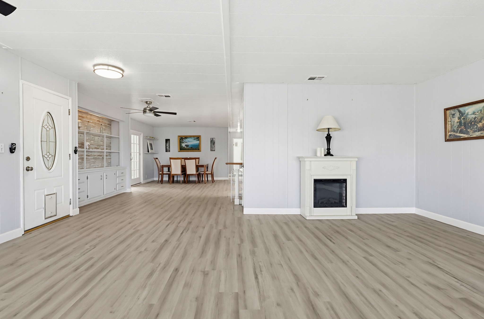 Virtual tour photo 13 of 74 for 2275 W 25th St #87
