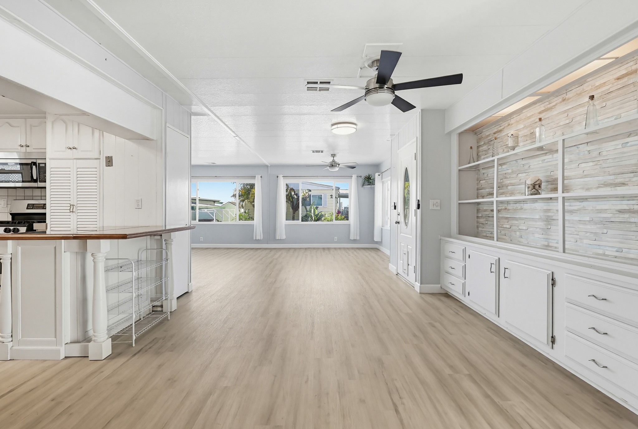 Virtual tour photo 29 of 74 for 2275 W 25th St #87