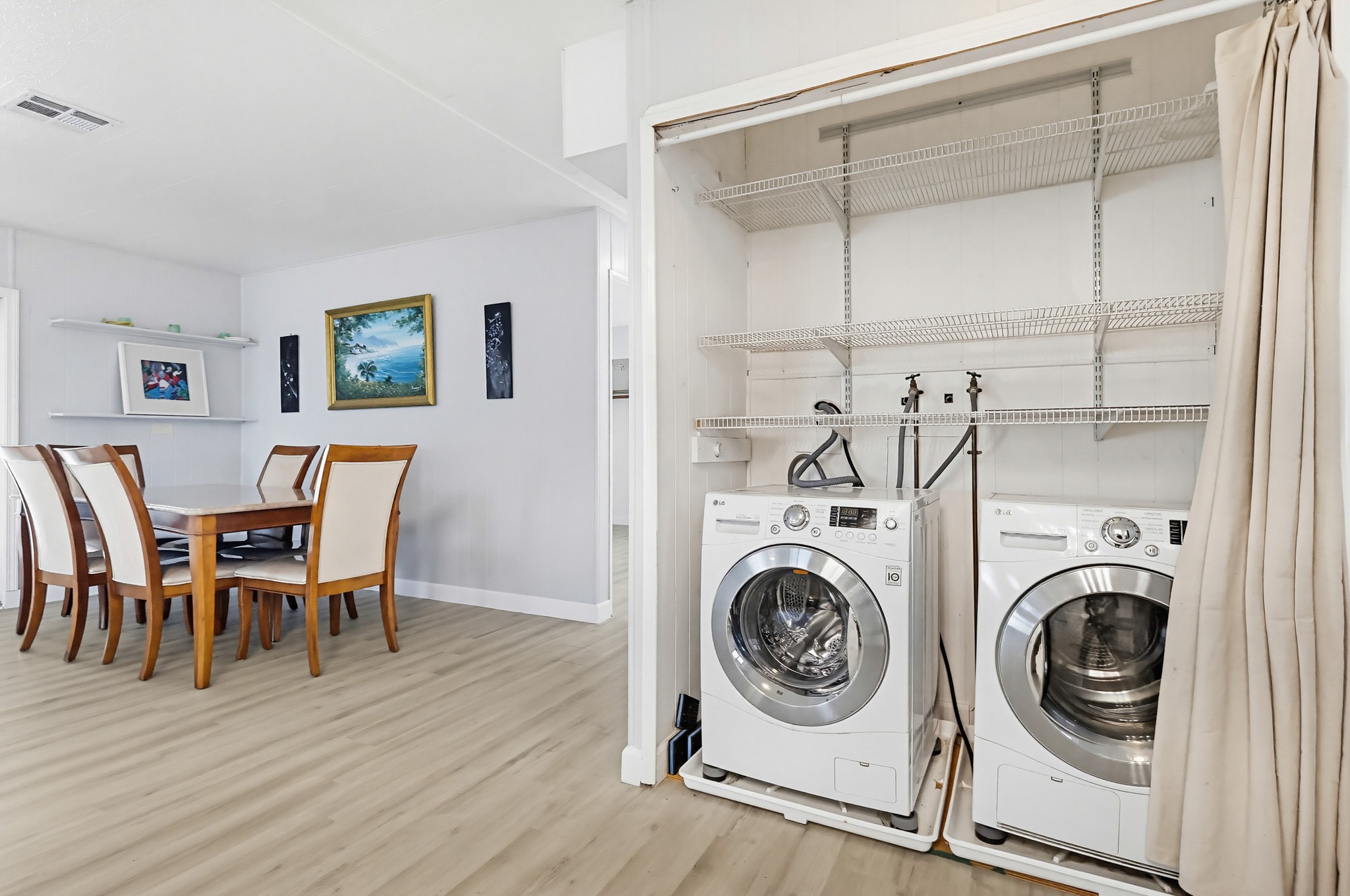 Virtual tour photo 30 of 74 for 2275 W 25th St #87