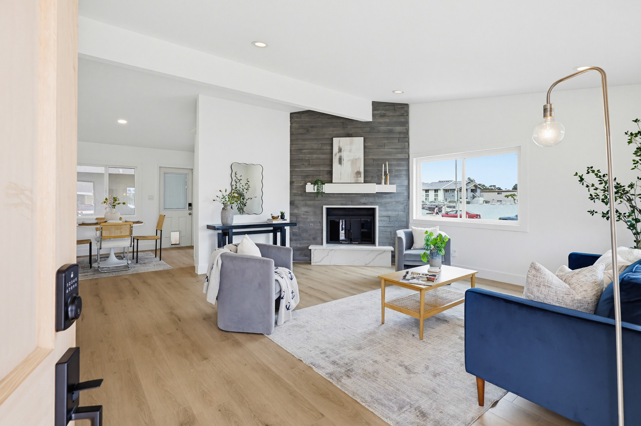 Virtual tour photo 9 of 90 for 2280 Hemlock Ave