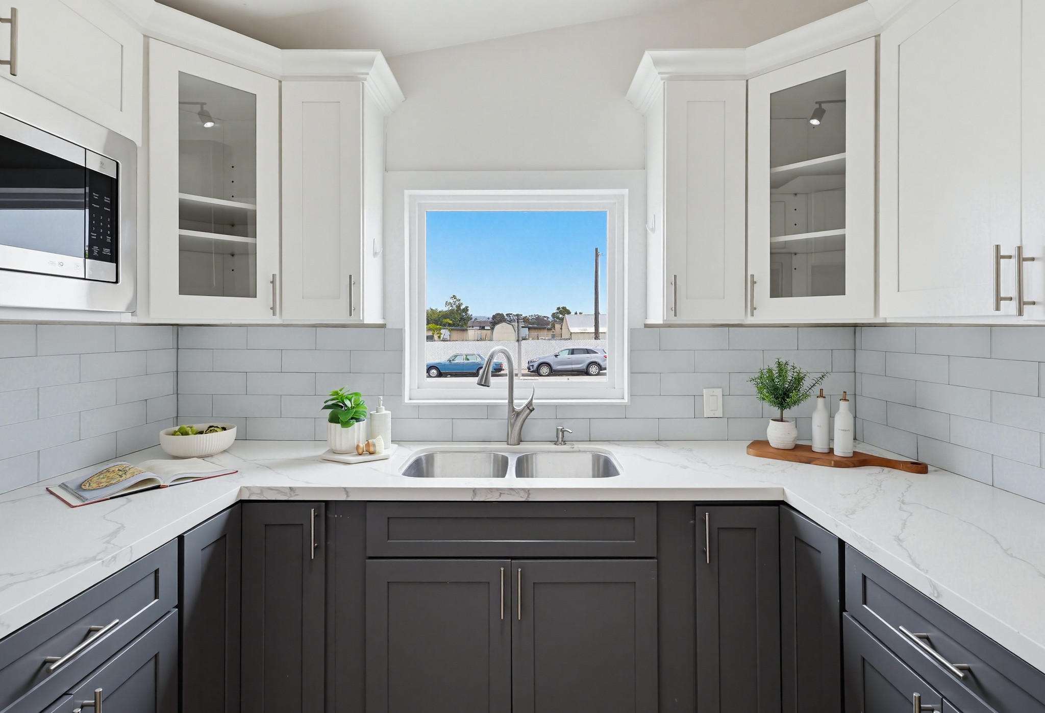 Virtual tour photo 19 of 90 for 2280 Hemlock Ave