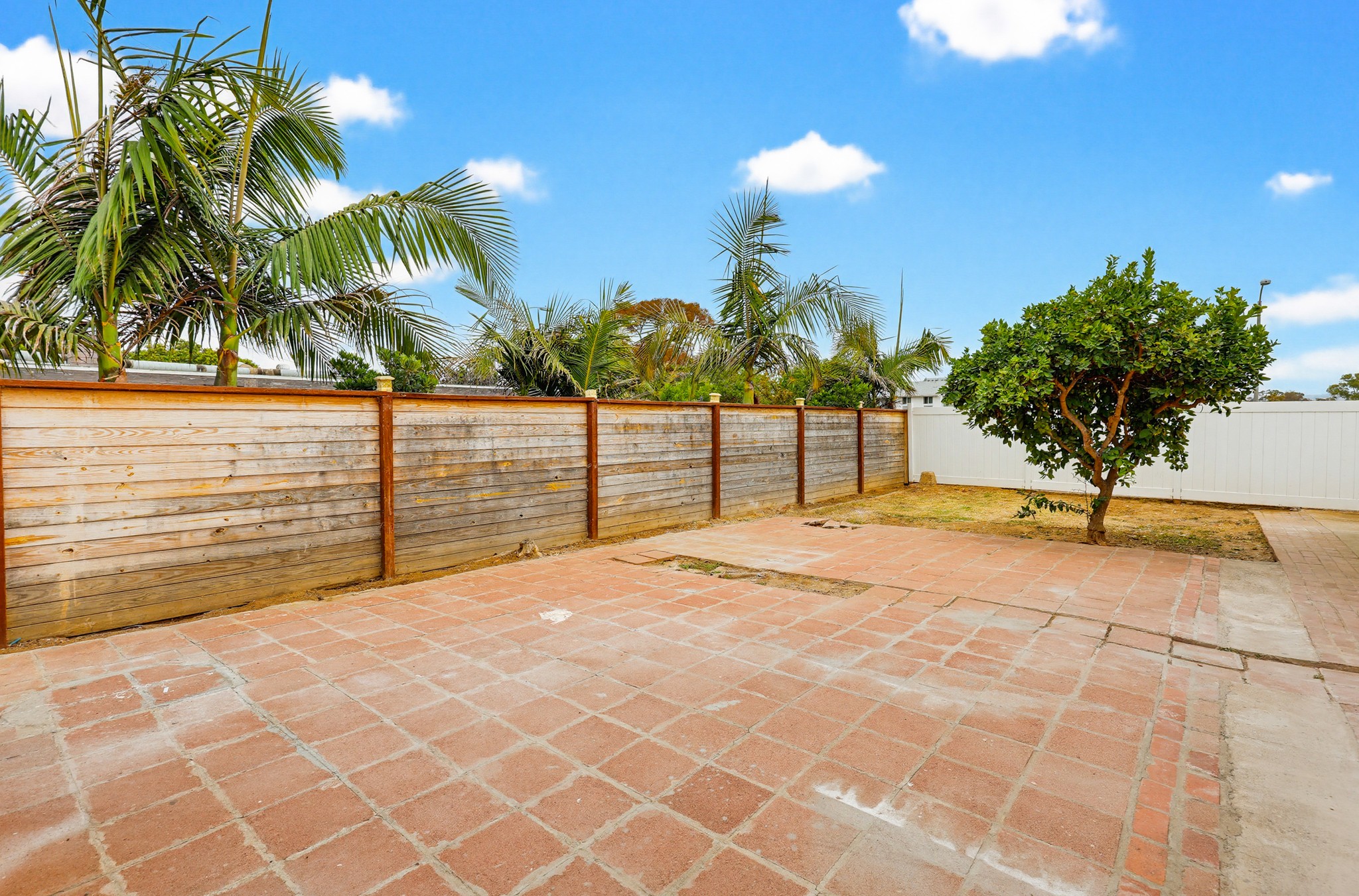 Virtual tour photo 47 of 90 for 2280 Hemlock Ave