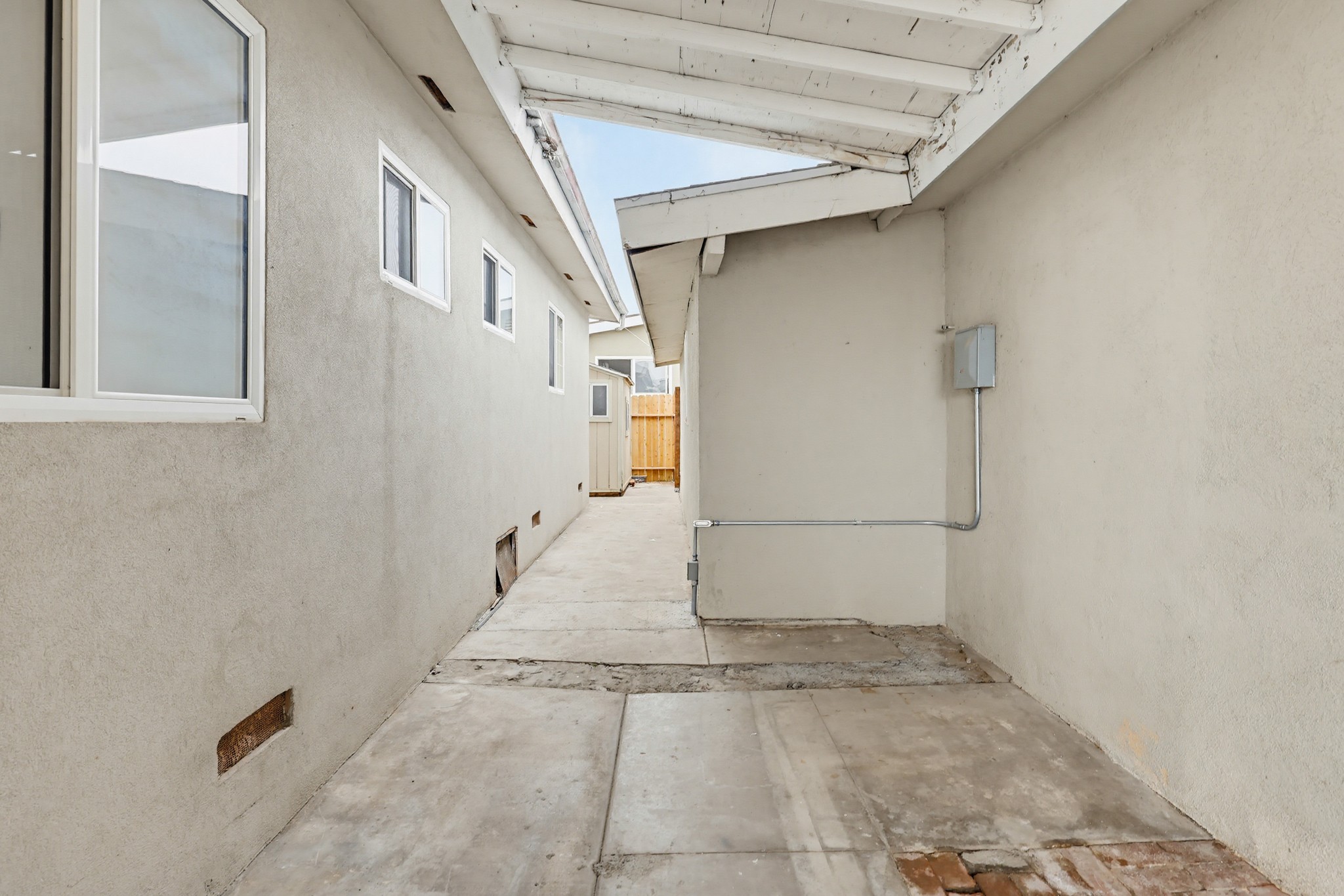 Virtual tour photo 50 of 90 for 2280 Hemlock Ave