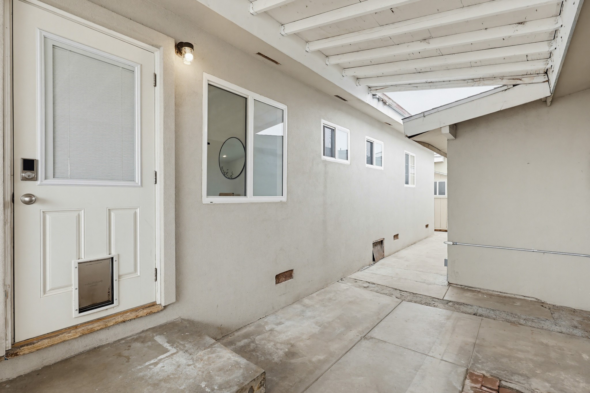 Virtual tour photo 51 of 90 for 2280 Hemlock Ave