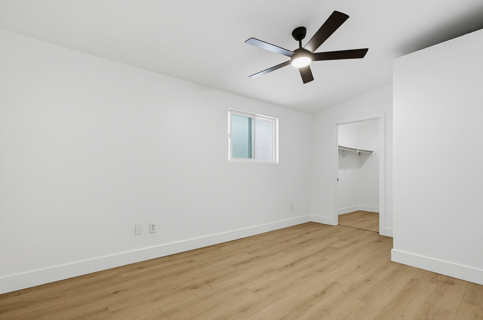 Virtual tour photo 72 of 90 for 2280 Hemlock Ave