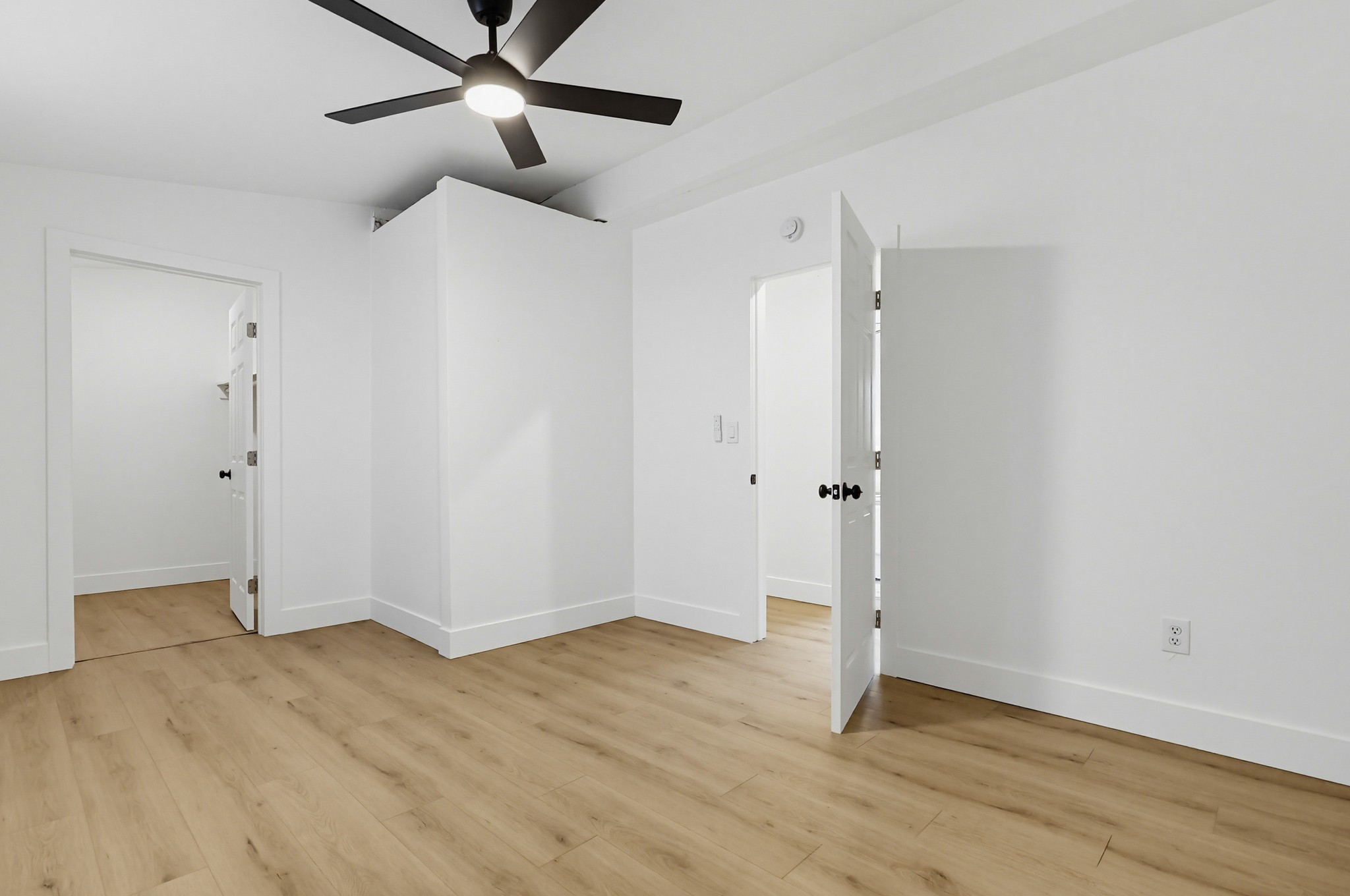 Virtual tour photo 73 of 90 for 2280 Hemlock Ave