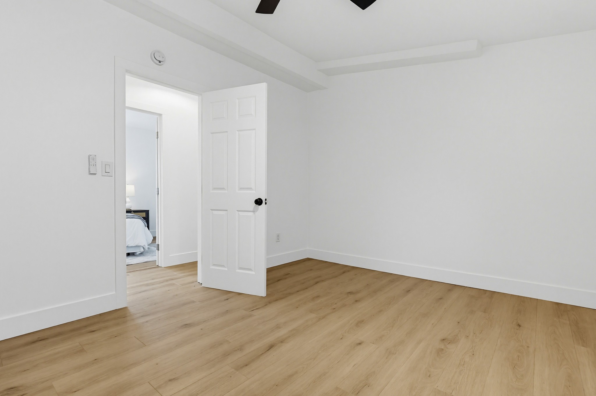 Virtual tour photo 74 of 90 for 2280 Hemlock Ave