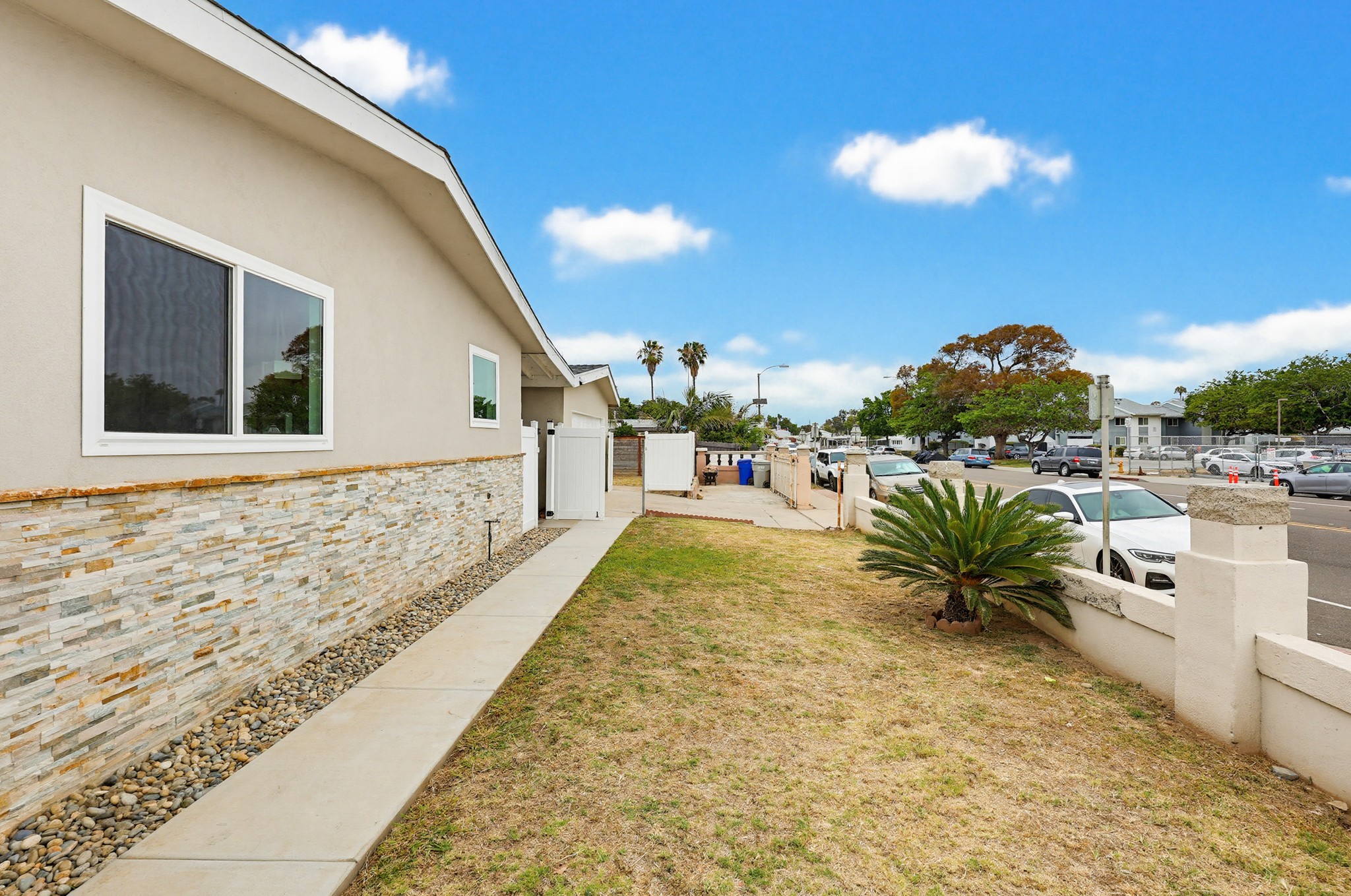 Virtual tour photo 81 of 90 for 2280 Hemlock Ave