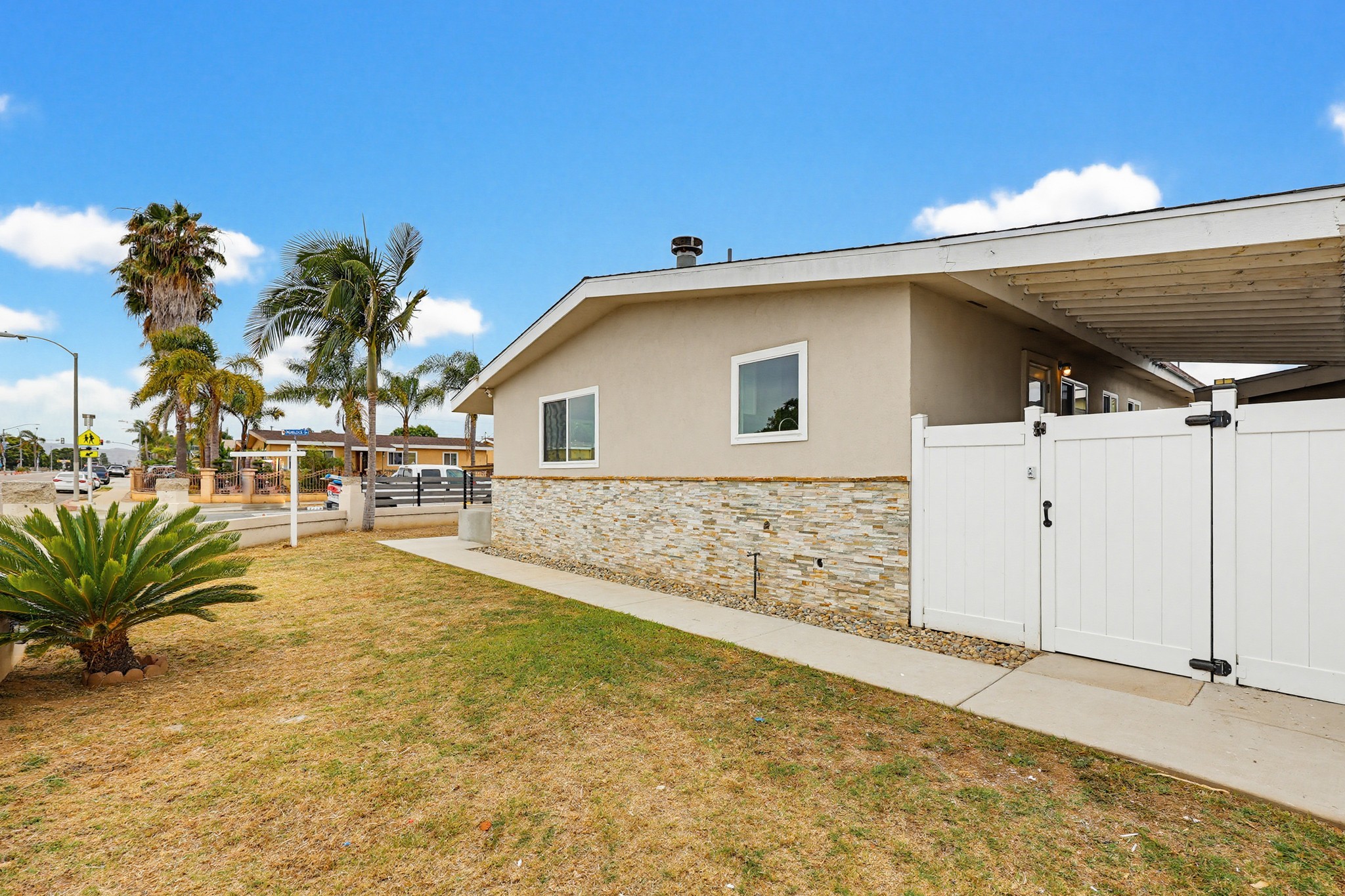 Virtual tour photo 83 of 90 for 2280 Hemlock Ave