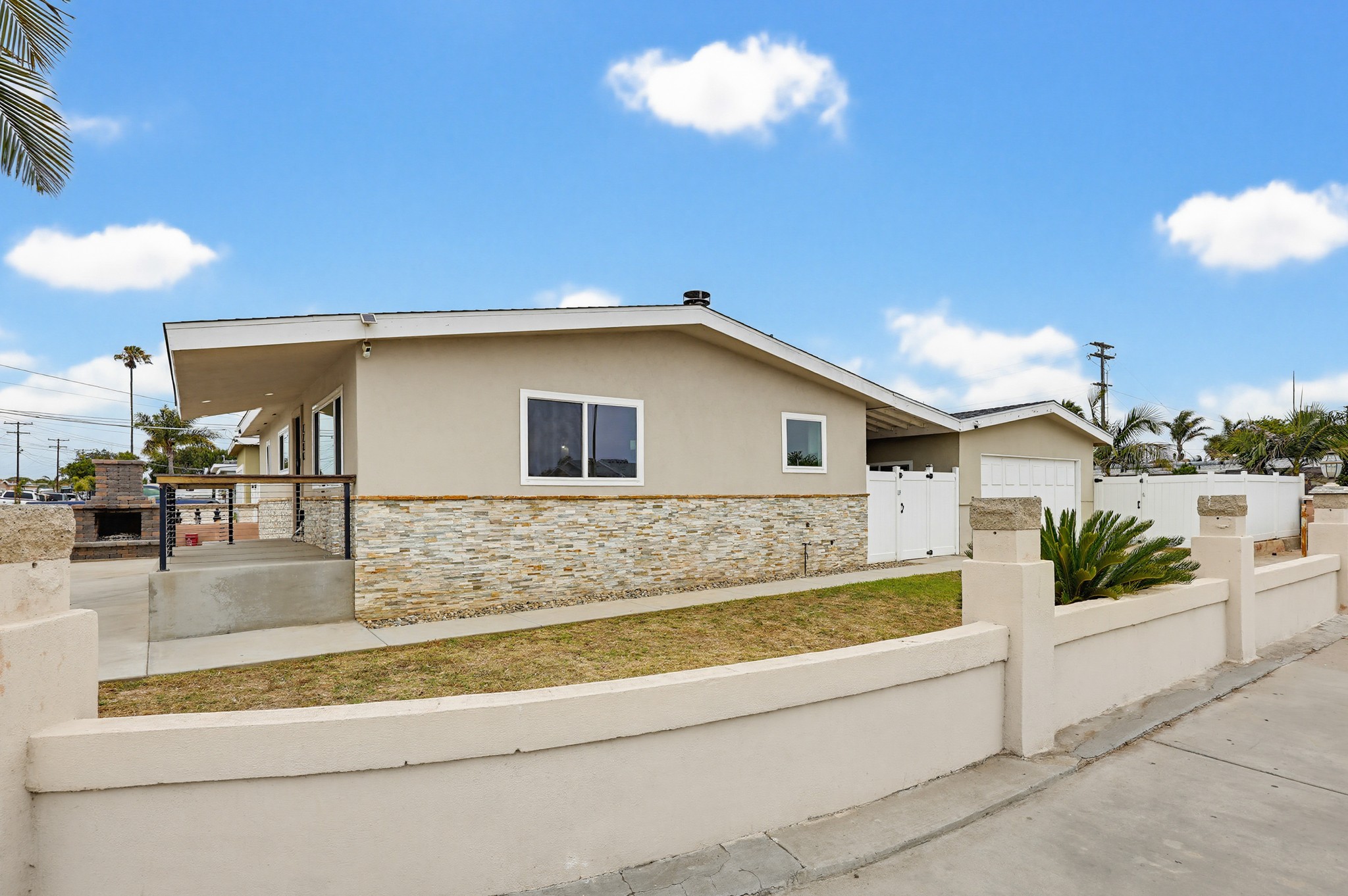 Virtual tour photo 87 of 90 for 2280 Hemlock Ave