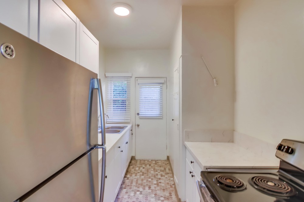 Virtual tour photo 17 of 25 for 229 Kalmia St