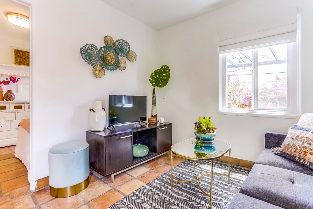 Virtual tour photo 14 of 46 for 2290 Congress St
