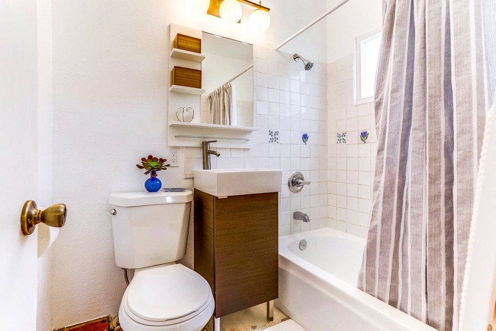 Virtual tour photo 26 of 46 for 2290 Congress St