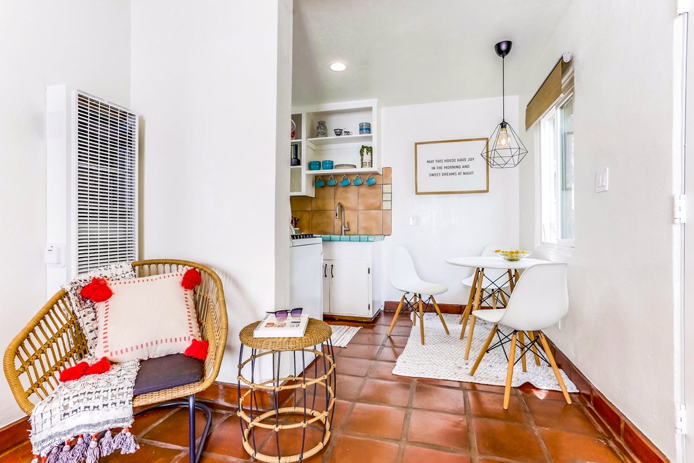 Virtual tour photo 31 of 46 for 2290 Congress St