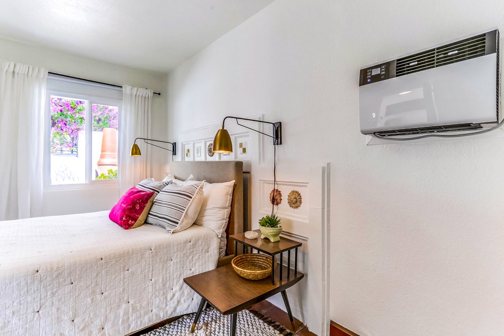 Virtual tour photo 37 of 46 for 2290 Congress St