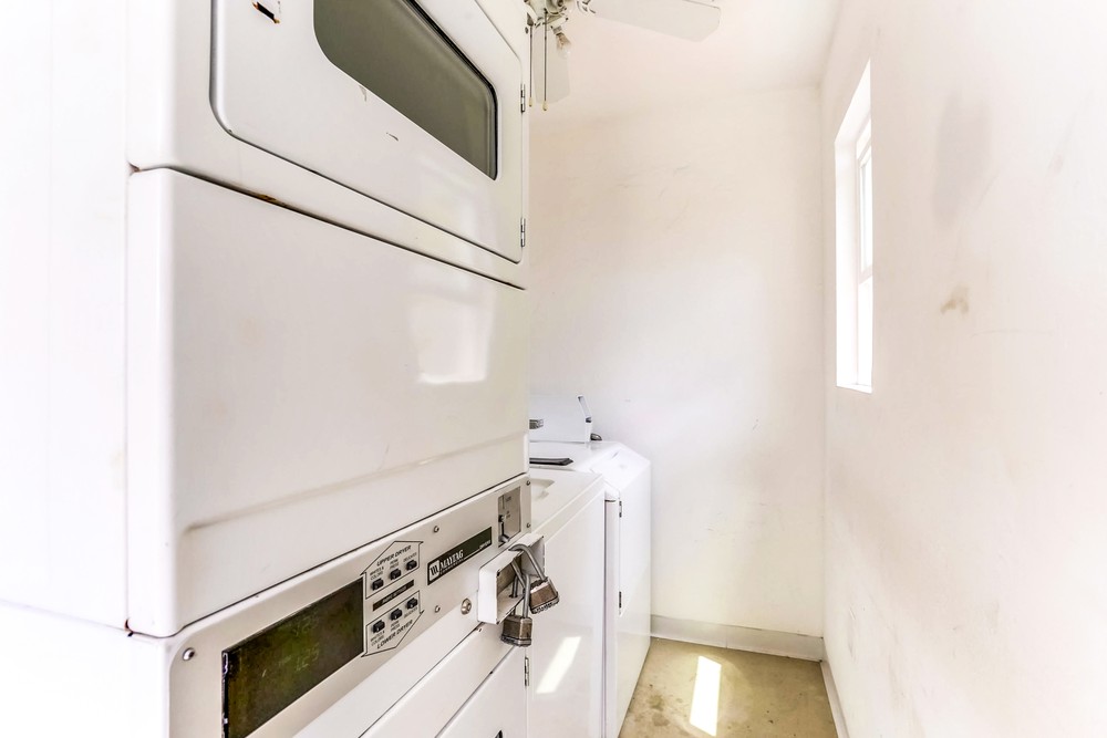 Virtual tour photo 42 of 46 for 2290 Congress St