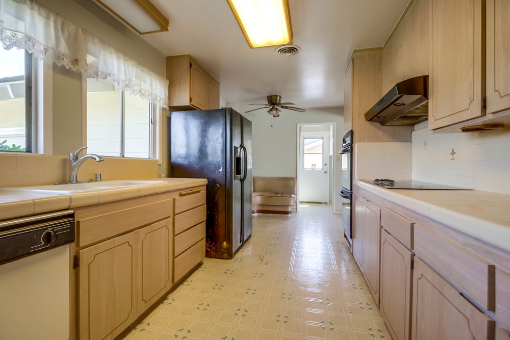 Virtual tour photo 17 of 36 for 2290 Salisbury Dr