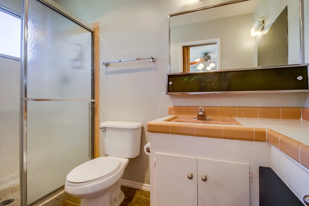 Virtual tour photo 21 of 36 for 2290 Salisbury Dr