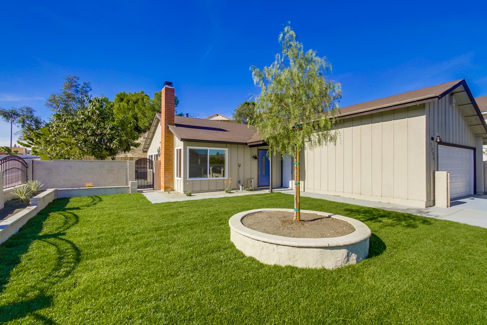 Virtual tour photo 8 of 33 for 2294 Barney St