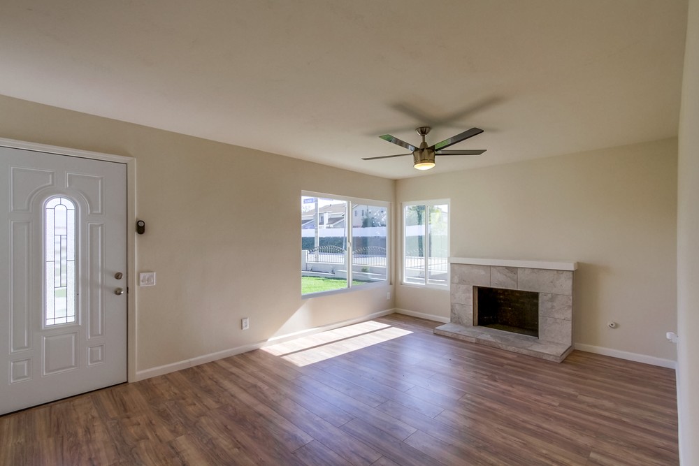 Virtual tour photo 9 of 33 for 2294 Barney St