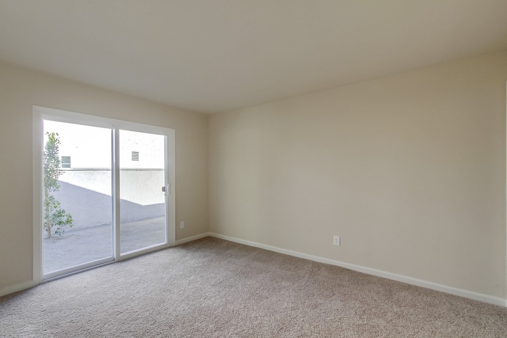 Virtual tour photo 17 of 33 for 2294 Barney St