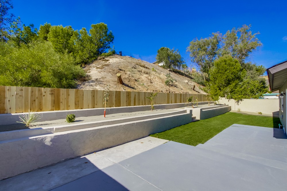 Virtual tour photo 29 of 33 for 2294 Barney St