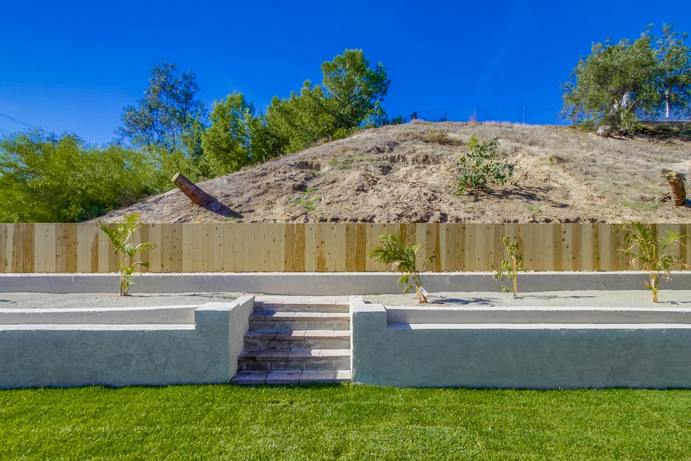 Virtual tour photo 30 of 33 for 2294 Barney St