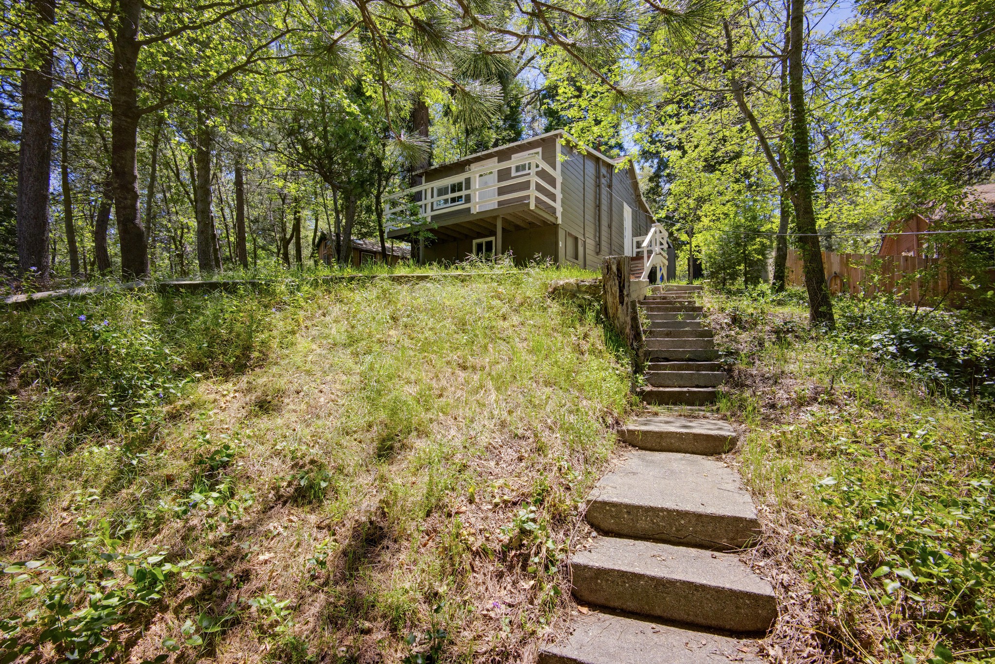 Virtual tour photo 4 of 32 for 22951 Redwood Way