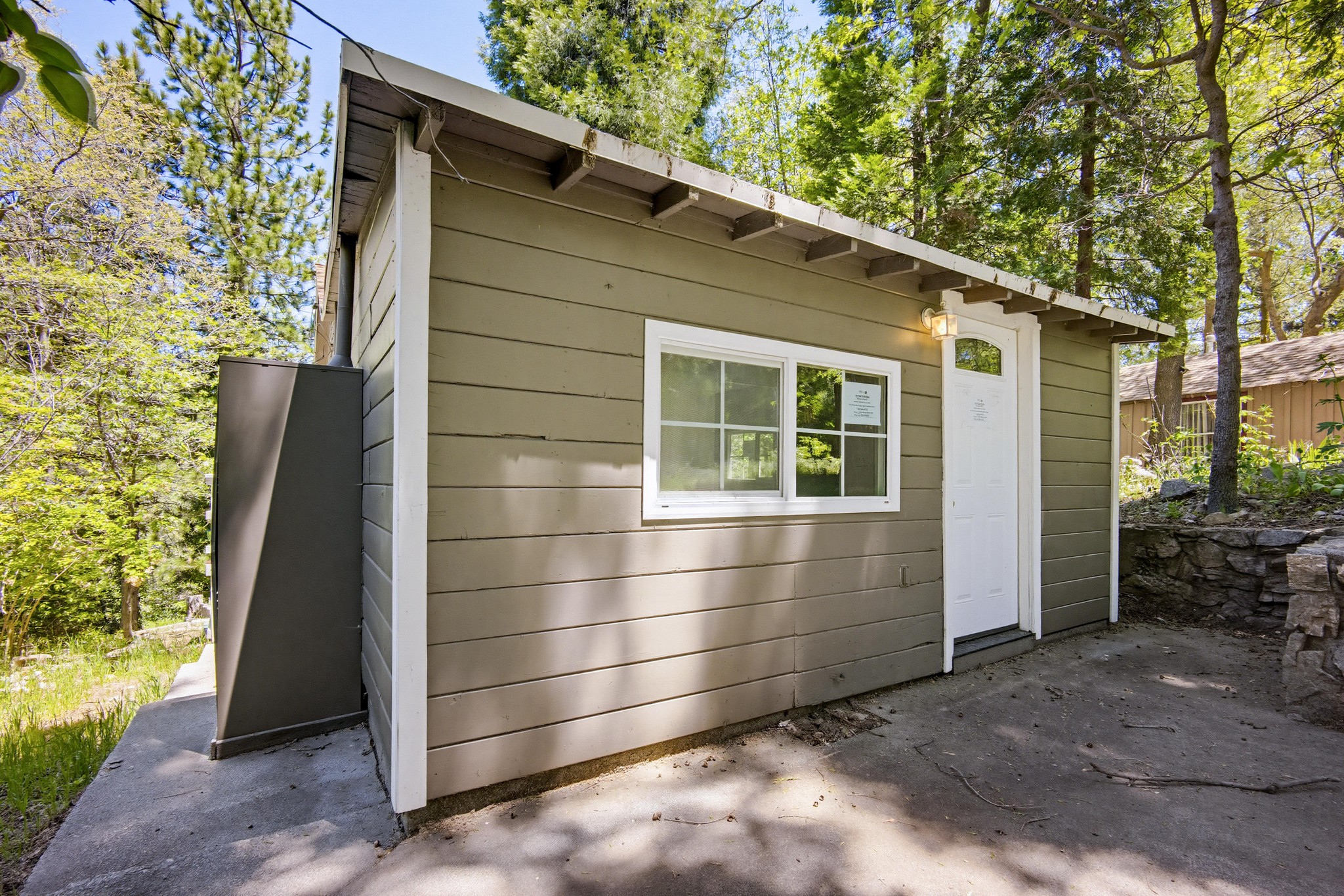 Virtual tour photo 8 of 32 for 22951 Redwood Way