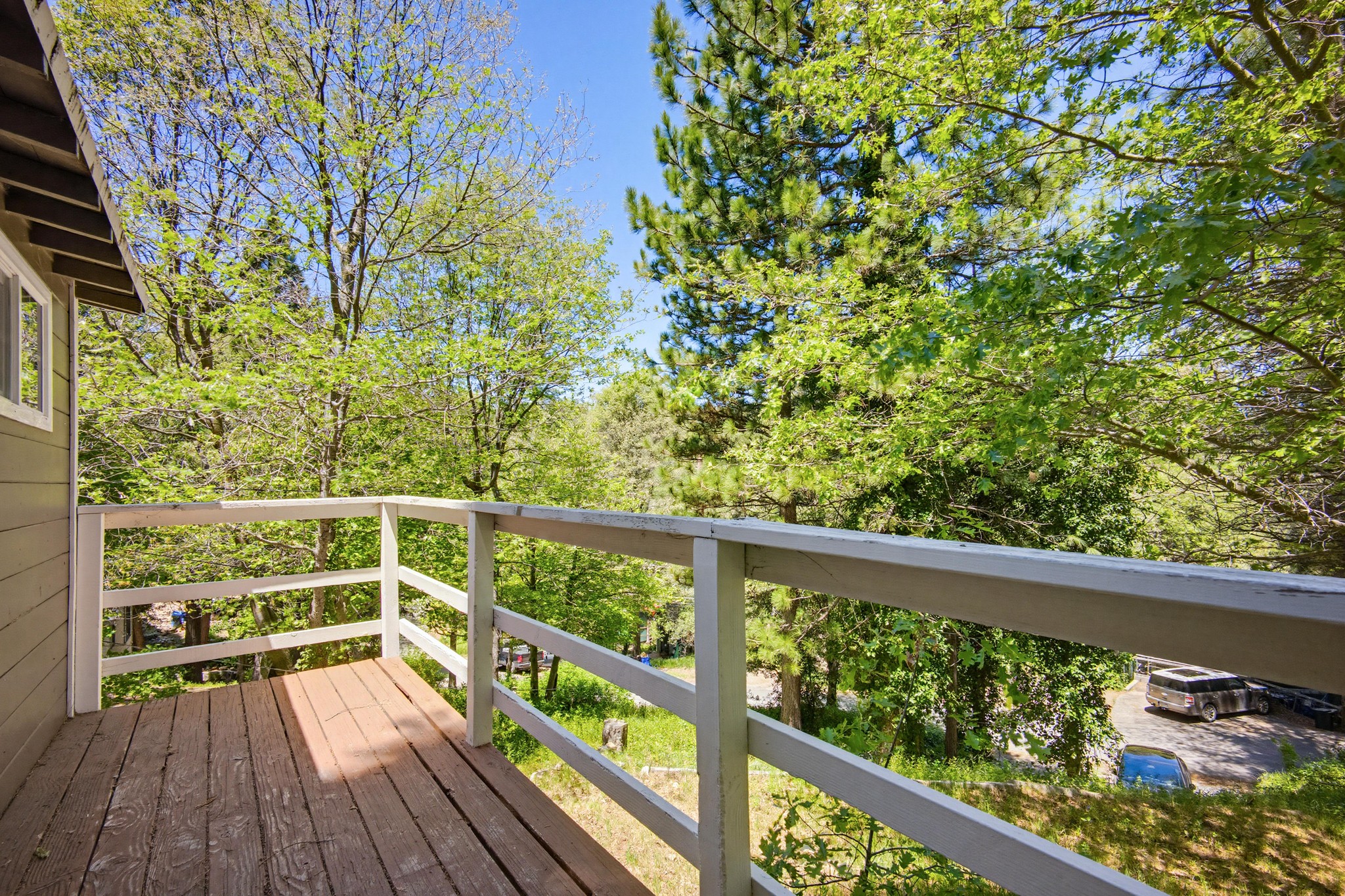 Virtual tour photo 26 of 32 for 22951 Redwood Way
