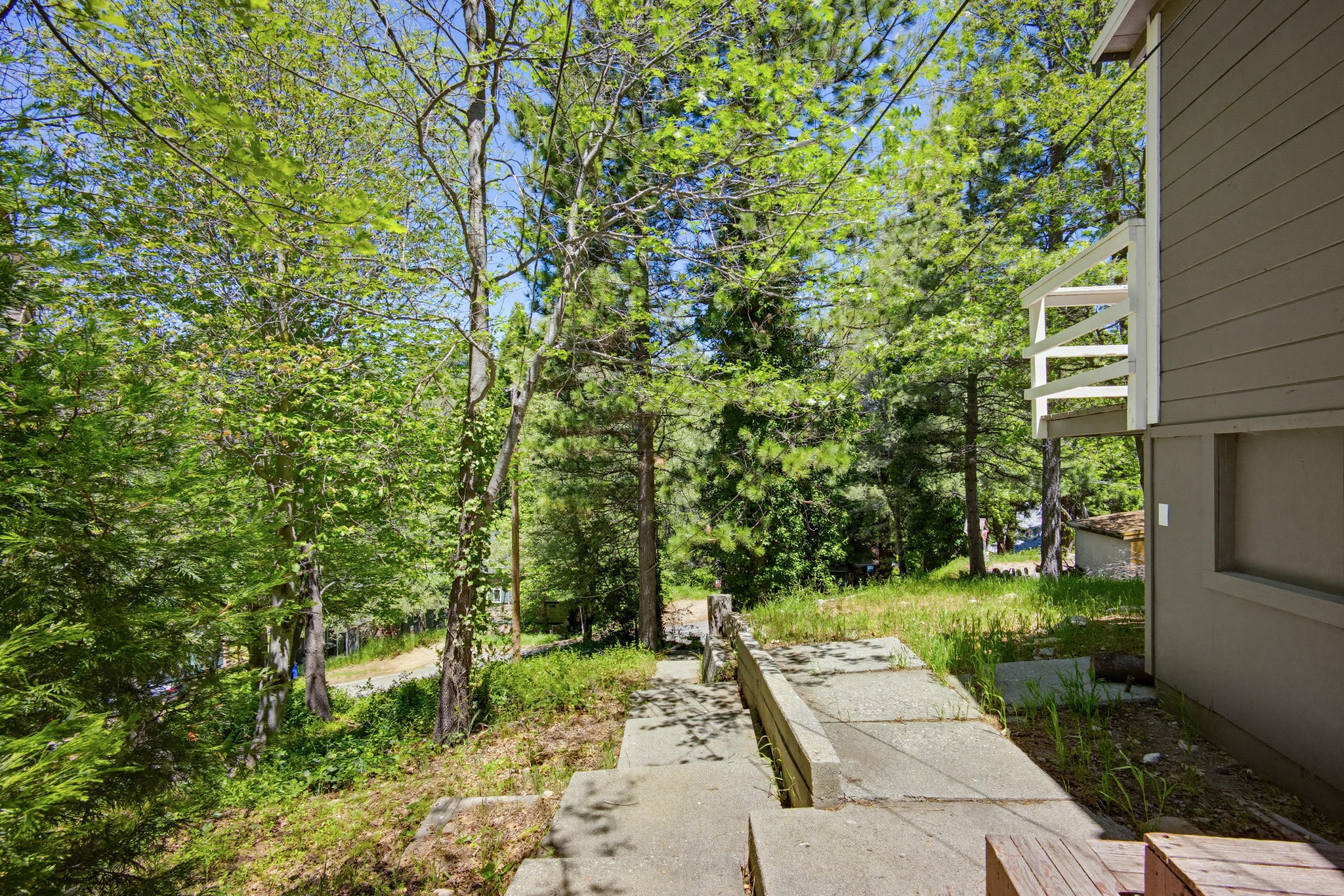 Virtual tour photo 31 of 32 for 22951 Redwood Way