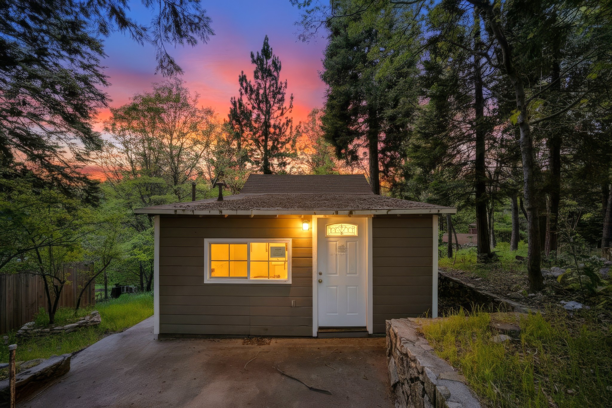 Virtual tour photo 33 of 32 for 22951 Redwood Way