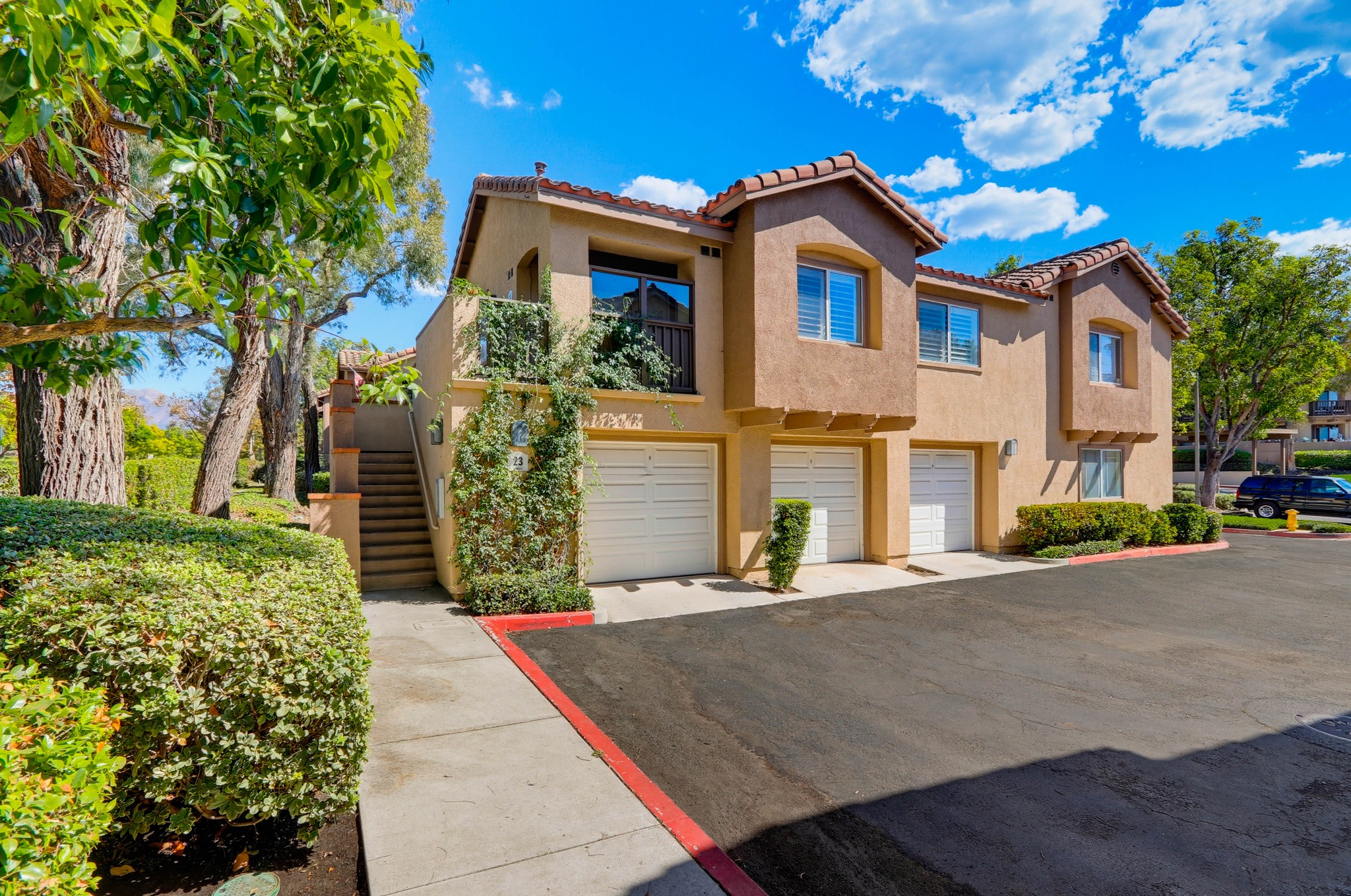 Virtual tour photo 31 of 60 for 23 Pomelo