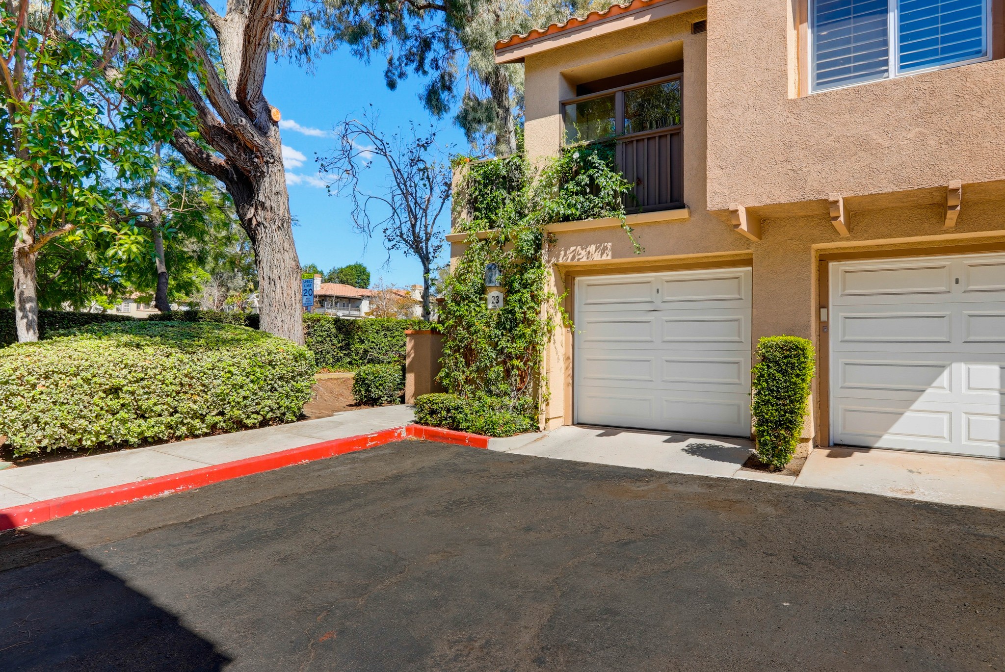 Virtual tour photo 32 of 60 for 23 Pomelo