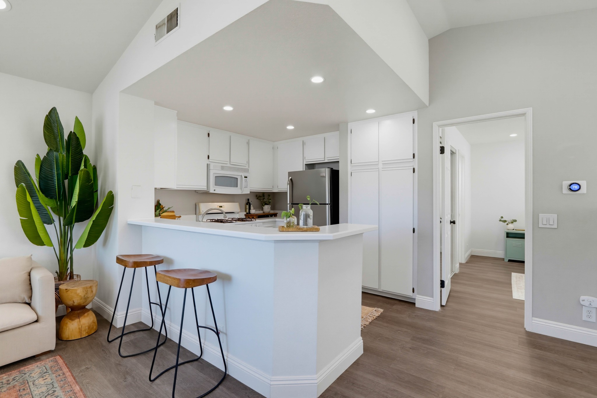 Virtual tour photo 18 of 60 for 23 Pomelo