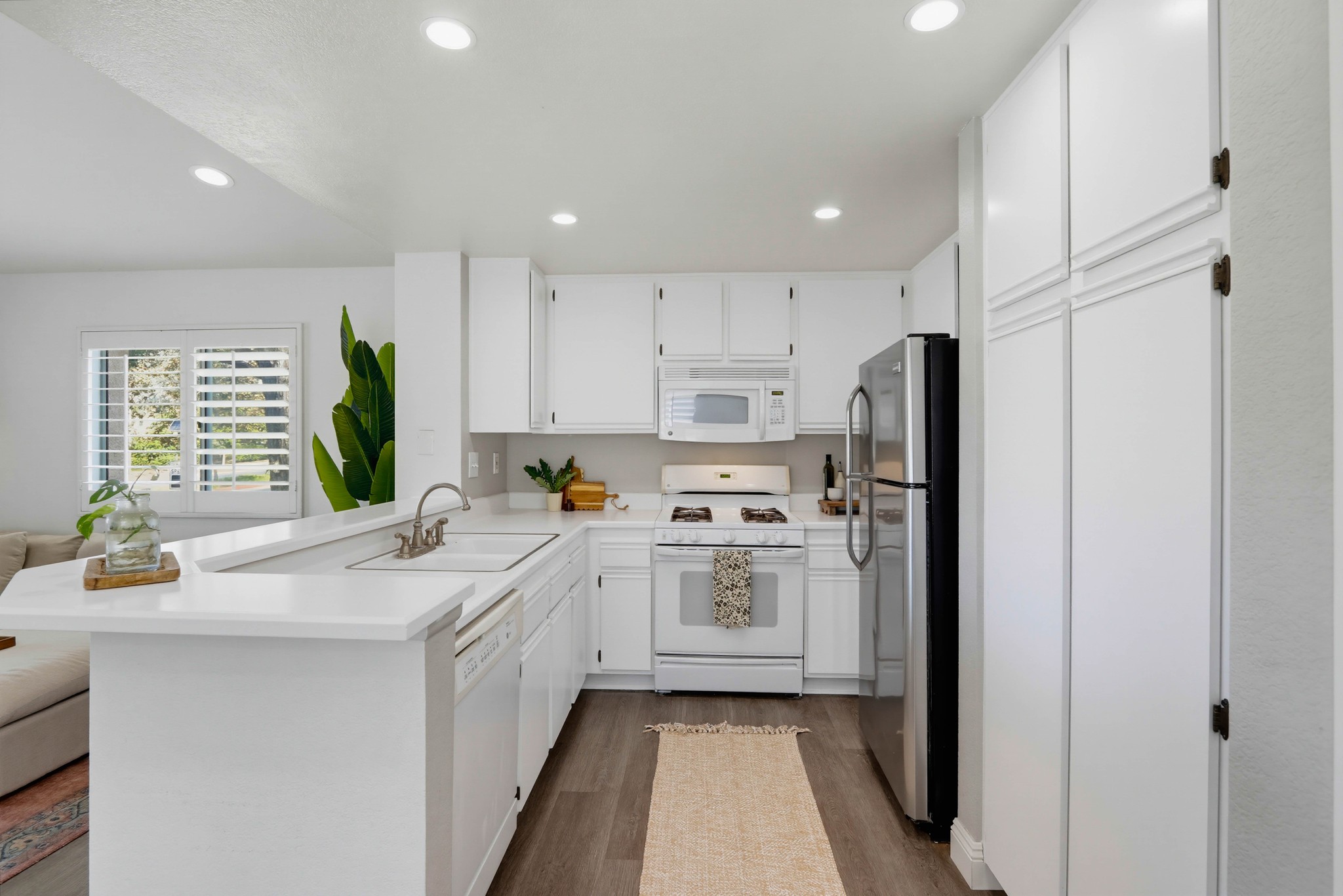 Virtual tour photo 20 of 60 for 23 Pomelo