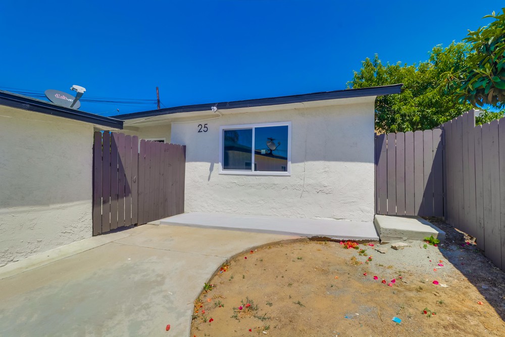 Virtual tour photo 4 of 52 for 23 S Pardee St