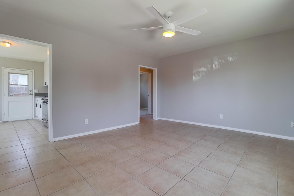 Virtual tour photo 37 of 52 for 23 S Pardee St